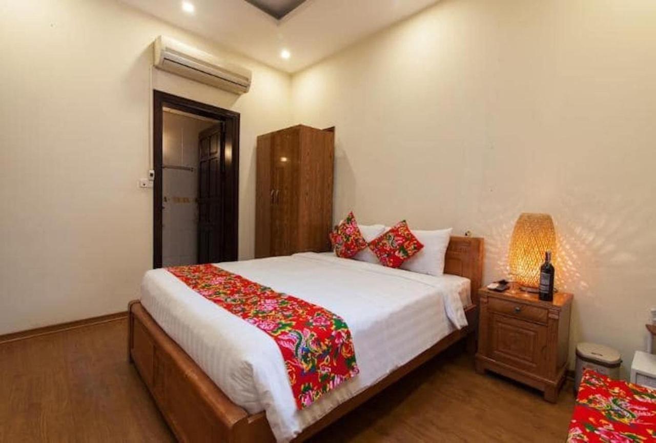 Dollar Homestay & Travel Hanoi Buitenkant foto