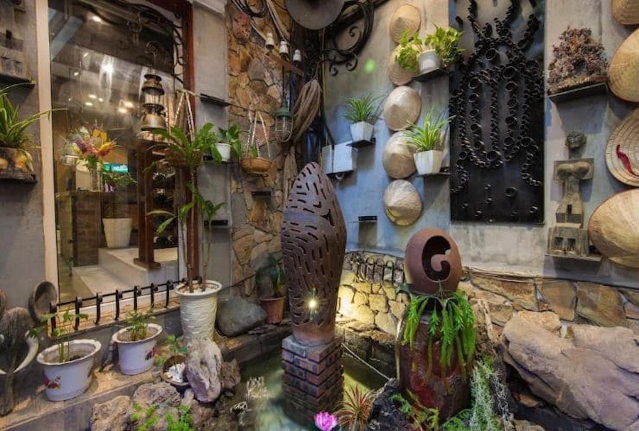 Dollar Homestay & Travel Hanoi Buitenkant foto